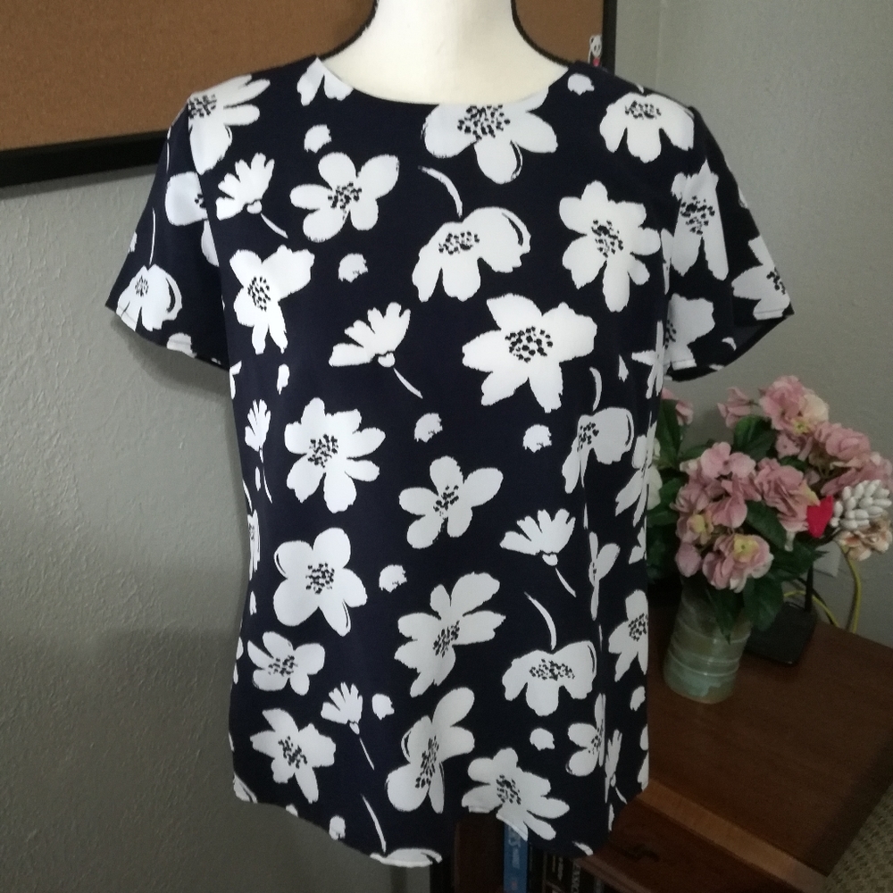 Ann Taylor Bold Flower Blouse